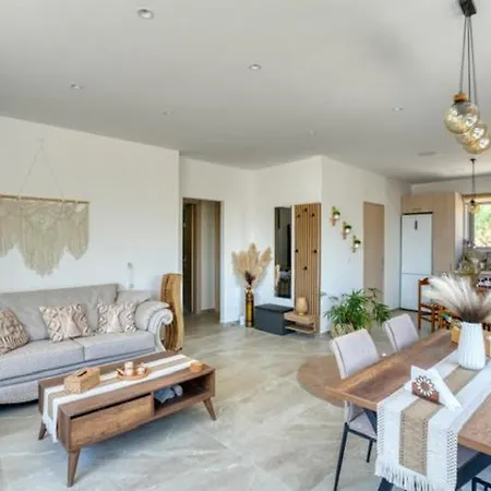 Rastony Boutique Island Living In Kefalos *