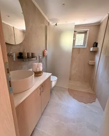 Rastony Boutique Island Living In Kefalos *